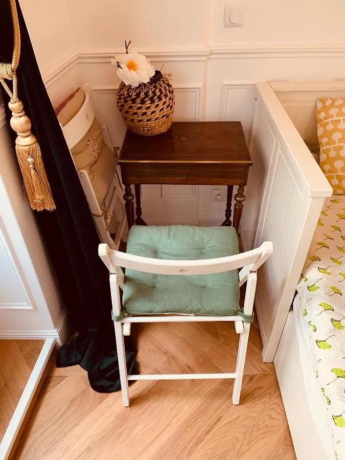 홈스테이 Parisian Style Private With Shared Bathroom Near Bastille And Gare De Lyon 파리