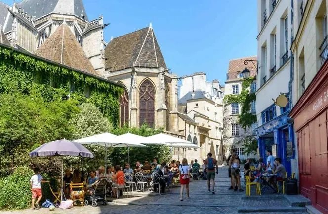 منزل للإقامة Parisian Style Private With Shared Bathroom Near Bastille And Gare De Lyon باريس